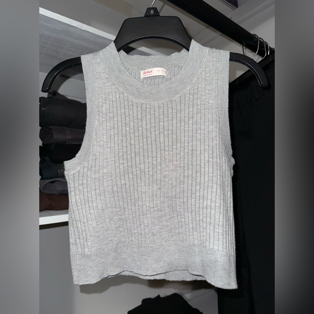 Size Small Gray Romwe Sweater Vest. Brand new no tags